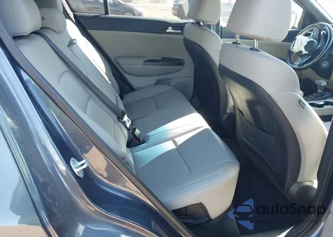 2020 Kia Sportage S z USA, uszkodzony, nr VIN KNDP6CAC9L7701901